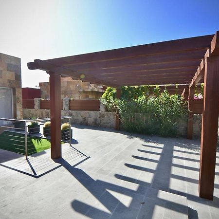 Villa Katarina In Beautiful Tauro With Private Heated Swimming Pool تاوريتو المظهر الخارجي الصورة